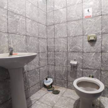 Comprar o produto de Barracão - Código: 4029 - Aluguel: R$1.400,00 em Galpões em Jaú, SP por Solutudo