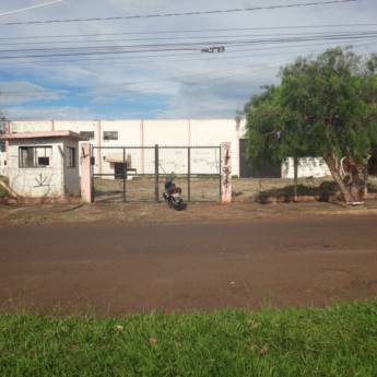 Comprar o produto de Barracão - Código: 4624 - Aluguel: R$12.000,00 em Galpões pela empresa Imobiliária Jaú em Jaú, SP por Solutudo