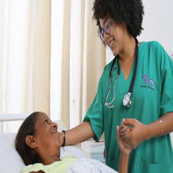 Comprar o produto de Cuidados a pacientes restrito ao leito, sedados e pós morte em Enfermeiros e Cuidadores em Osasco, SP por Solutudo