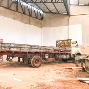 Comprar o produto de Barracão - Código: 5999 - Aluguel: R$2.850,00 em Galpões pela empresa Imobiliária Jaú em Jaú, SP por Solutudo