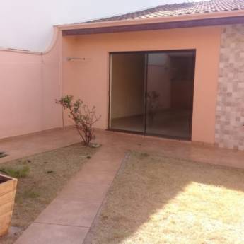 Comprar o produto de Casa - Código 5006 - Venda: 350.000,00 em Venda - Casas em Jaú, SP por Solutudo