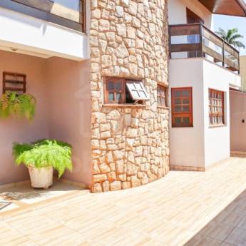 Comprar o produto de Casa - Código 5952 - Venda: 800.000,00 em Venda - Casas pela empresa Imobiliária Jaú em Jaú, SP por Solutudo