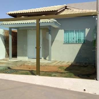 Comprar o produto de Muro de vidro verde em Vidraçaria em Mineiros, GO por Solutudo