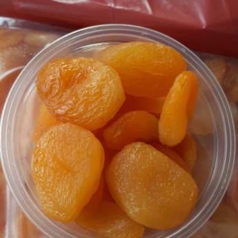 Comprar o produto de Damasco - R$5,50 a cada 100g em Distribuidoras de Alimentos em Campo Grande, MS por Solutudo