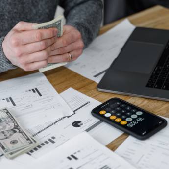 Comprar o produto de Emissões de Certidões em Contabilidade em Capão da Canoa, RS por Solutudo