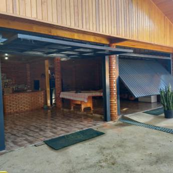 Comprar o produto de Portas de Elevação para Área de Festa! em Serralheria em Mafra, SC por Solutudo