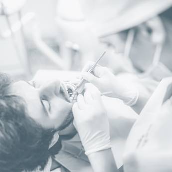 Comprar o produto de Cirurgías em Odontologia em São Paulo, SP por Solutudo