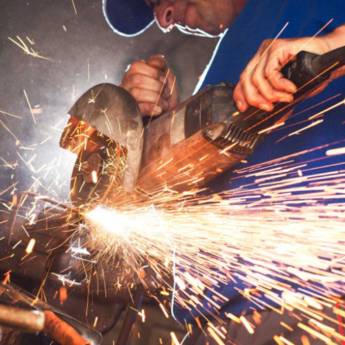 Comprar o produto de Mezaninos em Serralheria em São Mamede, PB por Solutudo