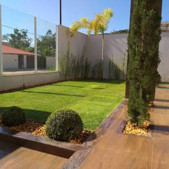 Comprar o produto de Paisagismo e Manutenção em Paisagismo em Mutum, MG por Solutudo