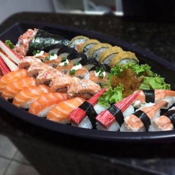 Comprar o produto de Combo de Sushi de 25 Peças em Restaurantes Japoneses em Lençóis Paulista, SP por Solutudo