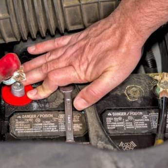 Comprar o produto de Baterias Pioneiro em Baterias em Assis, SP por Solutudo