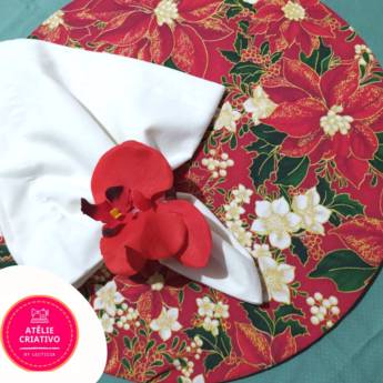 Comprar o produto de Sousplat em Panos de Cozinha pela empresa Lectícia de Santanna Darelli Leão - Pano de prato e Jogo Americano em Mineiros, GO por Solutudo