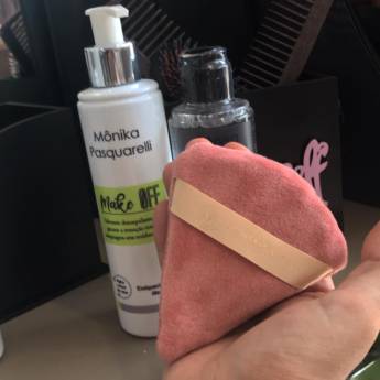Comprar o produto de Esponja para aplicação de pó na área dos olhos - Mônika Pasquarelli em Maquiagem em Bauru, SP por Solutudo
