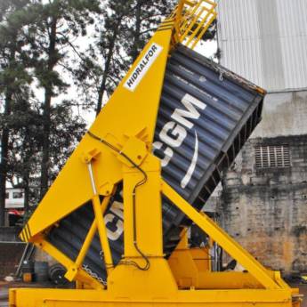 Comprar o produto de Tombador para Carregamento de Container em Outros Serviços em Cocal do Sul, SC por Solutudo