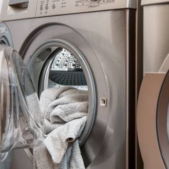 Comprar o produto de Assistência Técnica em máquinas de lavar em Assistência Técnica em Jundiaí, SP por Solutudo