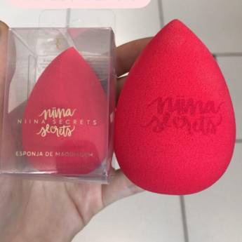 Comprar o produto de Esponja Niina Secrets em Maquiagem em Bauru, SP por Solutudo