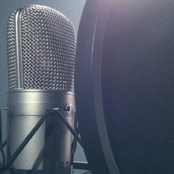 Comprar o produto de Bottons 38 mm personalizado em Estúdios em Bauru, SP por Solutudo