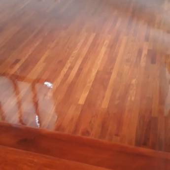 Comprar o produto de Aplicação de Resina Sintética - Durabilidade e Beleza - Joinville, SC em Pisos e Revestimentos em Joinville, SC por Solutudo