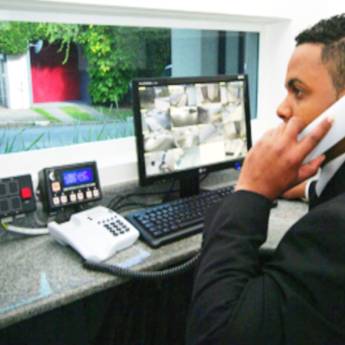 Comprar o produto de Portaria e Vigilância em Serviços de Portaria e Limpeza em Curitiba, PR por Solutudo