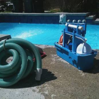 Comprar o produto de Manutenção de Piscinas em Limpeza de Piscinas em Paragominas, PA por Solutudo