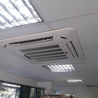 Comprar o produto de Ar Condicionado (Instalação, Limpeza e Manutenção) em Ar Condicionado em Avaré, SP por Solutudo