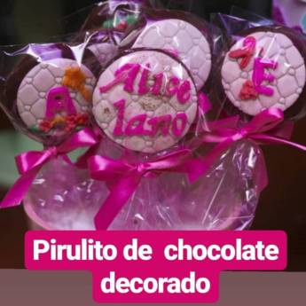Comprar o produto de Pirulito de Chocolate com Decoração em Pasta Americana  em Bolos e Doces em Bauru, SP por Solutudo