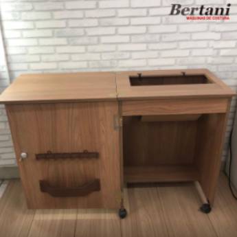 Comprar o produto de Gabinete Padrão Singer, com rodízios em Gabinetes em Botucatu, SP por Solutudo