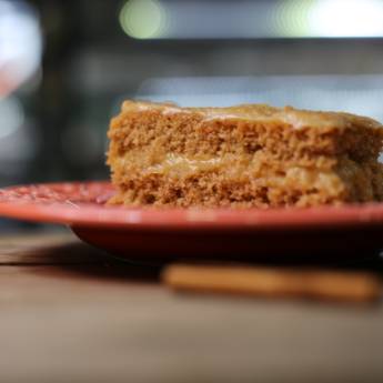 Comprar o produto de Bolo indiano em Bolos pela empresa Adorela Panificadora e Confeitaria em Foz do Iguaçu, PR por Solutudo