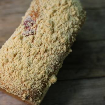 Comprar o produto de Cuca em Bolos pela empresa Adorela Panificadora e Confeitaria em Foz do Iguaçu, PR por Solutudo