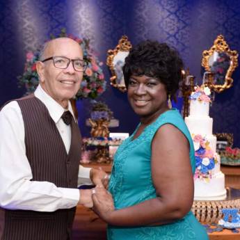 Comprar o produto de Festa de Comemoração 60 e 75 Anos em Festas e Eventos em Itaboraí, RJ por Solutudo