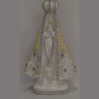 Comprar o produto de Nossa Senhora Aparecida Gesso Manto Pérola de 20cm em Artigos Religiosos em Aparecida, SP por Solutudo