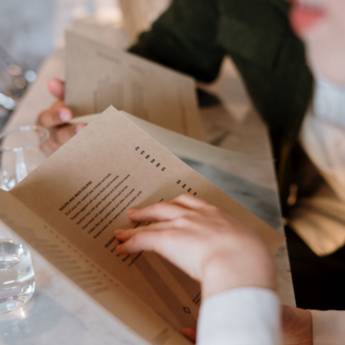 Comprar o produto de Cardápio  em Gráficas pela empresa Gráfica Globo em Mineiros, GO por Solutudo