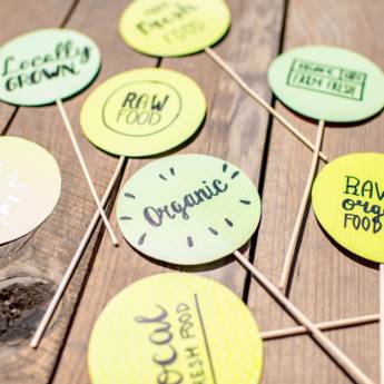 Comprar o produto de Adesivos em Gráficas em Mineiros, GO por Solutudo Comprar o produto de Adesivos em Gráficas em Mineiros, GO por Solutudo