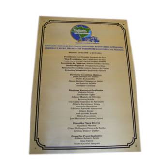 Comprar o produto de PLACAS DE LATÃO em Sistemas de Sinalização em Marília, SP por Solutudo