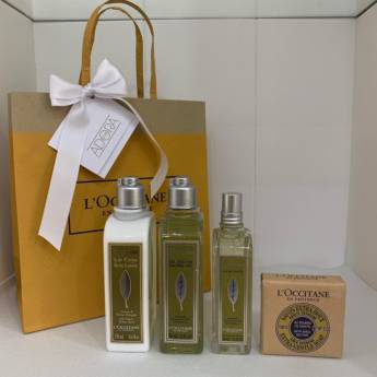 Comprar o produto de Uma fragrância cítrica e fresca em Perfumarias - Cosméticos em Botucatu, SP por Solutudo