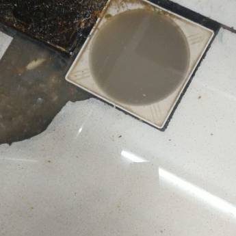 Comprar o produto de Desentupimento de Ralo em Desentupidoras em Curitiba, PR por Solutudo