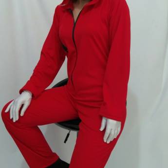 Comprar o produto de 2928 - Macacão vermelho adulto (40 a 46) em Fantasia Adulto Masculina em Tietê, SP por Solutudo