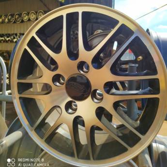 Comprar o produto de Compra e Vendas de Rodas e Pneus em Borracharias em Jaú, SP por Solutudo