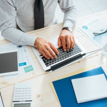 Comprar o produto de Folha de Pagamento - Sarcon Serviços Contábeis  em Financeiras em São Paulo, SP por Solutudo