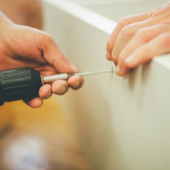 Comprar o produto de Montagem de moveis  em Frete, Carreto, Transporte em Botucatu, SP por Solutudo Comprar o produto de Montagem de moveis  em Frete, Carreto, Transporte em Botucatu, SP por Solutudo