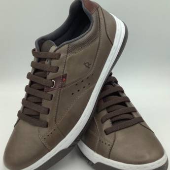 Comprar o produto de SAPATÊNIS COURO CAFÉ BORDA BORDO NEON  em Sapatênis em Bauru, SP por Solutudo