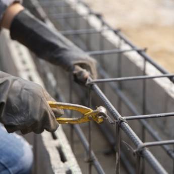 Comprar o produto de Ferragens para Construção em Ferragens e Ferramentas em Assis, SP por Solutudo