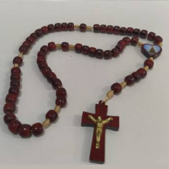 Comprar o produto de Terço de Nossa Senhora Aparecida de Madeira 9 Mm em Terços em Aparecida, SP por Solutudo