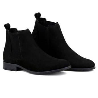 Comprar o produto de Botina Chelsea Boots Classica Casual Masculina em Couro - Cor Preto em Calçados em Aparecida, SP por Solutudo