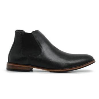 Comprar o produto de Bota Masculina Chelsea Couro Nobre Solado Antiderrapante - Cor Preto em Calçados em Aparecida, SP por Solutudo