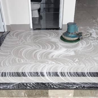 Comprar o produto de Tratamento de Piso em Limpeza Pós-Obra em Araçatuba, SP por Solutudo