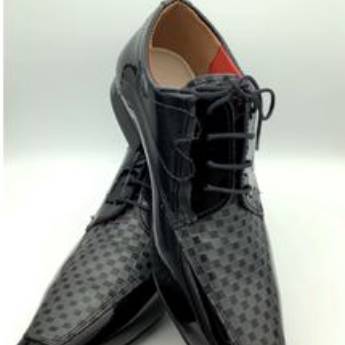 Comprar o produto de SAPATO SOCIAL PRETO VERNIZ C/ CADARÇO DETALHE XADREZ CINZA em Sapatos Sociais em Bauru, SP por Solutudo