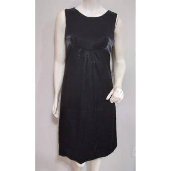 Comprar o produto de Vestido Mídi CORTELLE em Vestidos em Bauru, SP por Solutudo