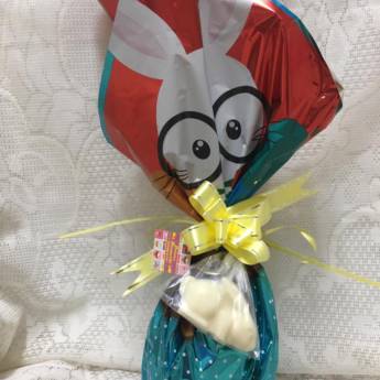 Comprar o produto de Ovo tradicional  Peso 250 grs   em Ovo de Páscoa em Bauru, SP por Solutudo