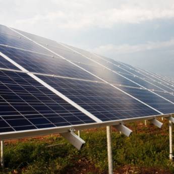 Comprar o produto de Projetos Fotovoltaicos Comerciais em Energia Solar em Cabo Frio, RJ por Solutudo